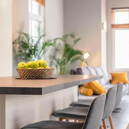 Heart Superior Loft Under Acropolis Apartment