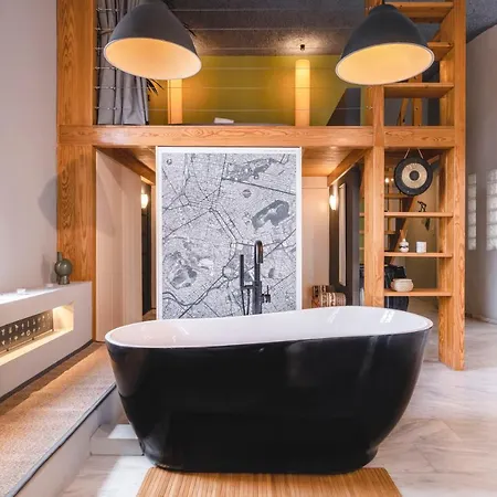 Heart Superior Loft Under Acropolis Apartment *